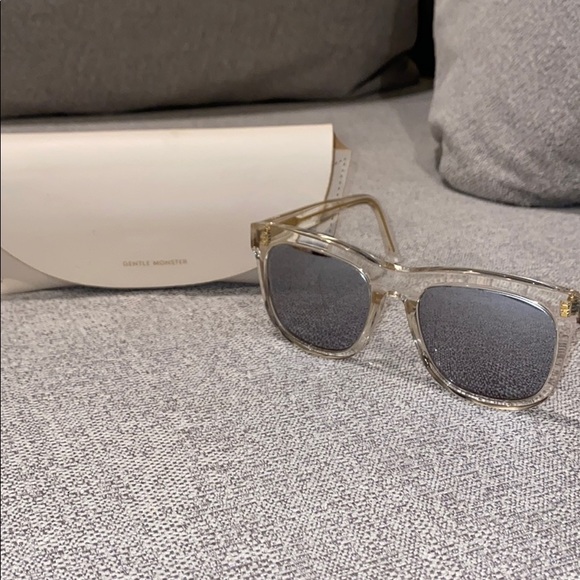 Gentle Monster Pulp Fiction Sunglasses - Picture 5 of 9